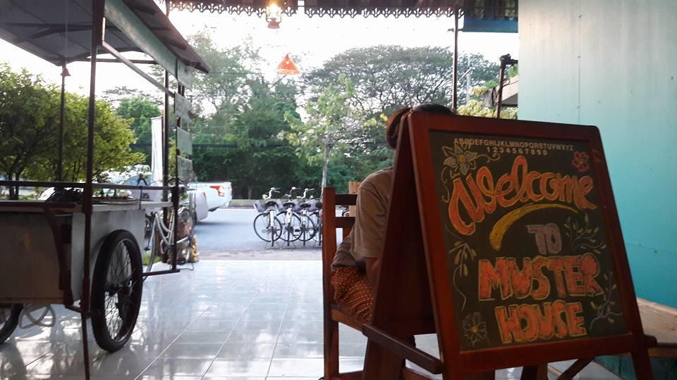 Muster Guesthouse Phra Nakhon Si Ayutthaya Luaran gambar